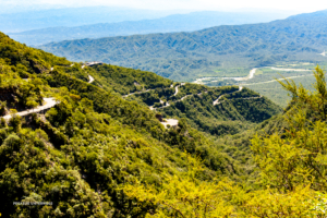 Strasse auf den Mirador de la Cuesta del Portezuela