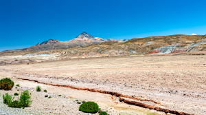 21-20230113-1249-Felsen-farbige-Berge-DSC 0628-colored-mountains