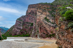 10-20230129-1559-Landschaft-farbige-Felsschichten-DSC 0998-Edit-colored-layers-of-the-rock